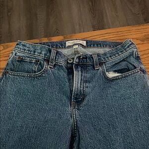 Abercrombie & Fitch Mid Rise Blue Jeans